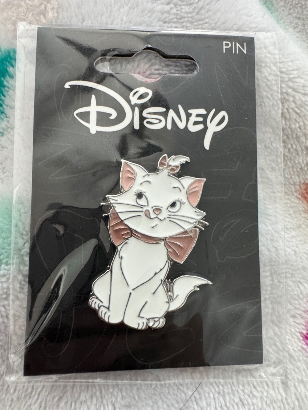 Disney Marie Cat Enamel Pin-Neon TUESDAY